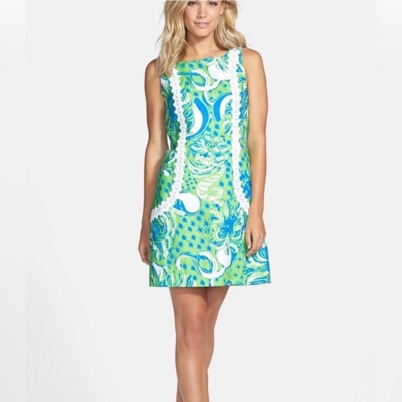 LILLY PULITZER • CASEY PRINT SHIFT DRESS - Picture 1 of 6